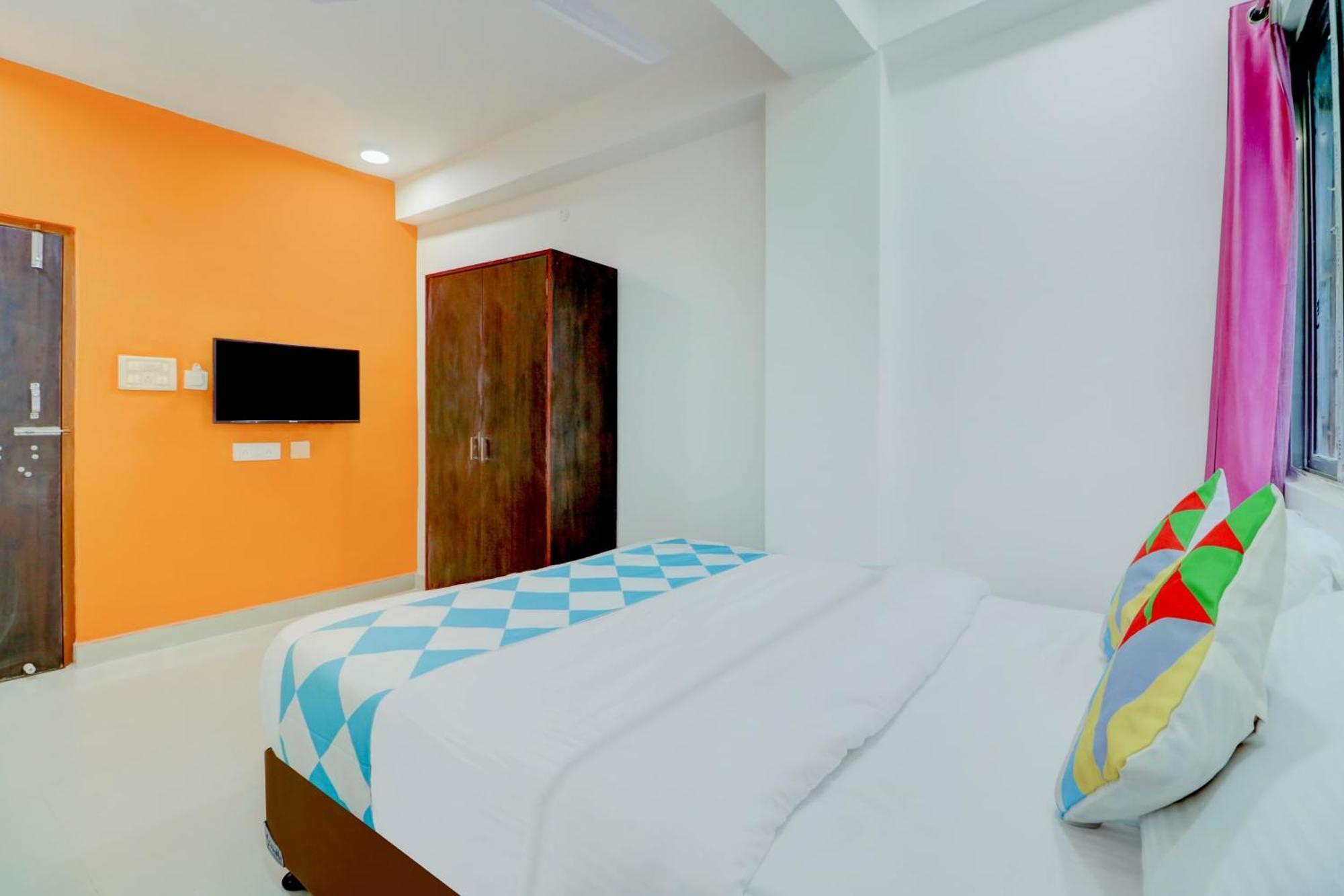 OYO Flagship 74641 Delightful Stay Em Byepass Calcutá Exterior foto