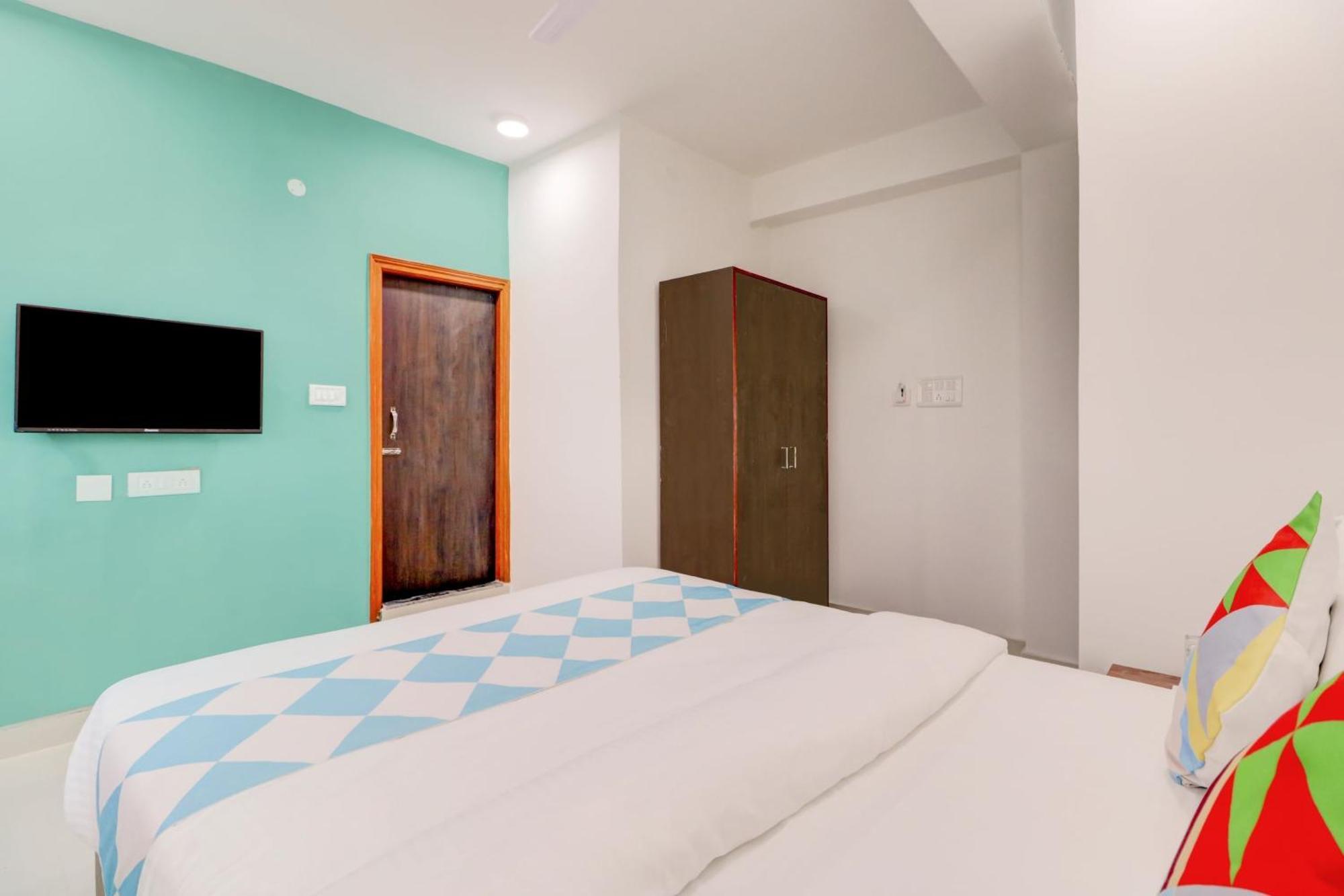 OYO Flagship 74641 Delightful Stay Em Byepass Calcutá Exterior foto