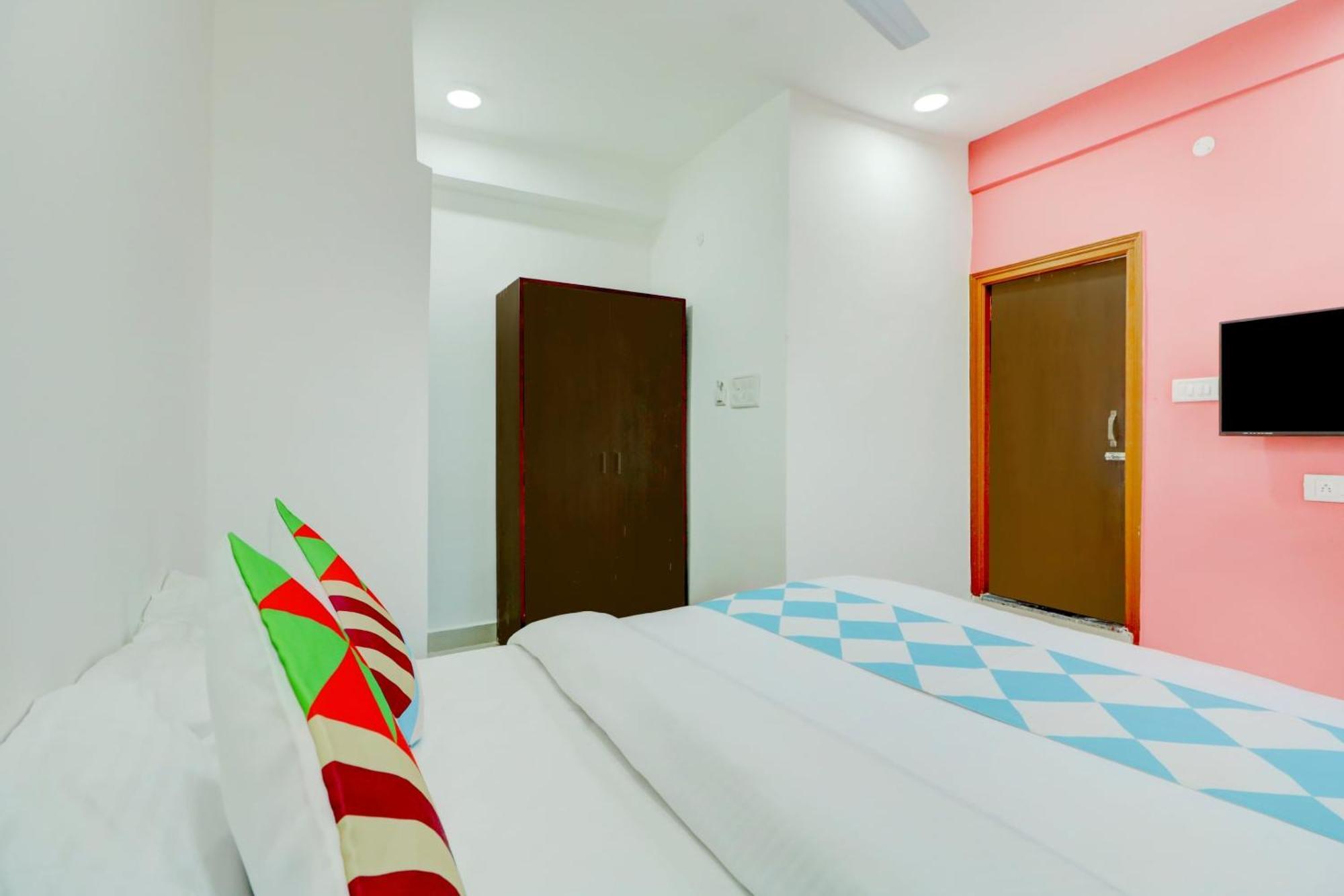 OYO Flagship 74641 Delightful Stay Em Byepass Calcutá Exterior foto
